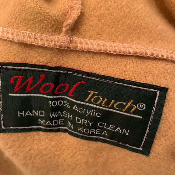 Wool touch cape beige/tan - Picture 3 of 3